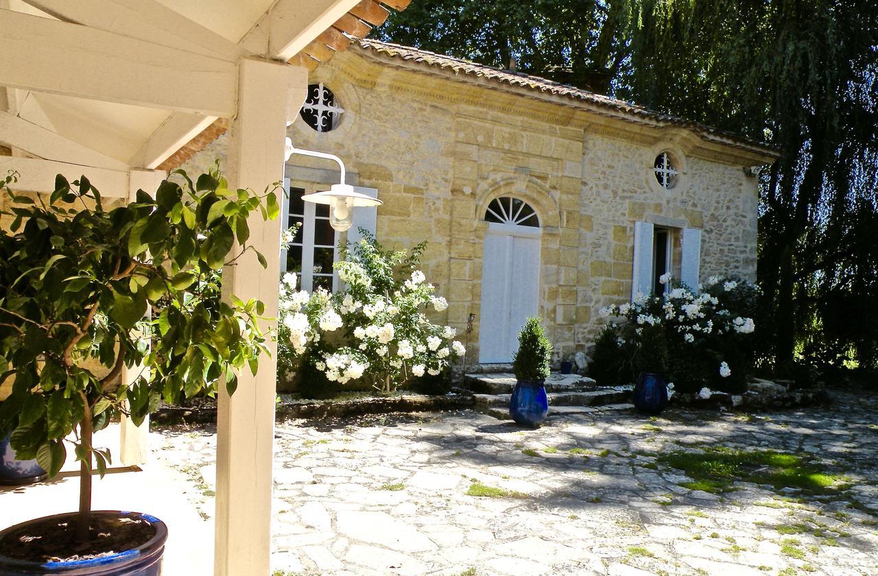 Moulin De Rioupassat Chambres D'Hotes De Charme Rauzan Exterior photo